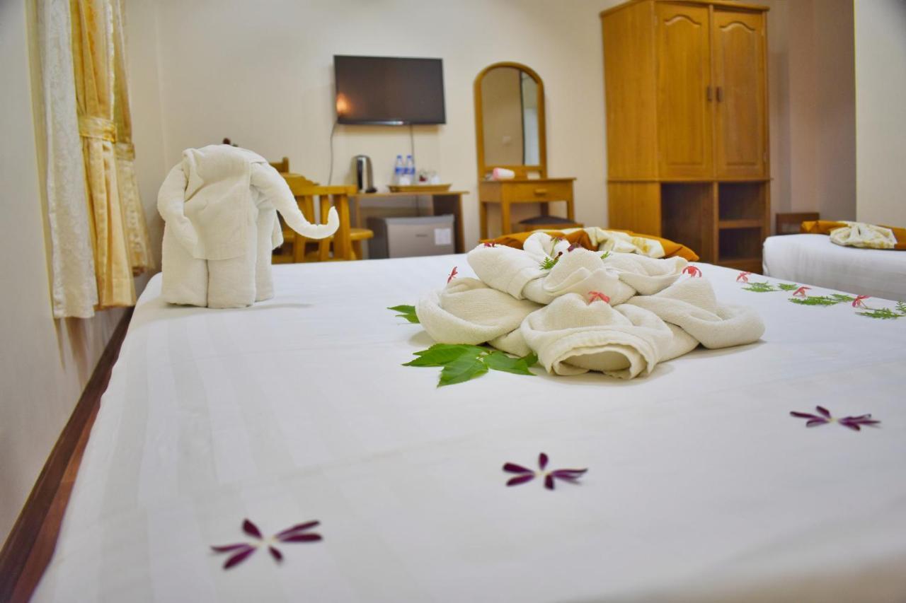 Shwe Poe Eain Hotel New Bagan Buitenkant foto