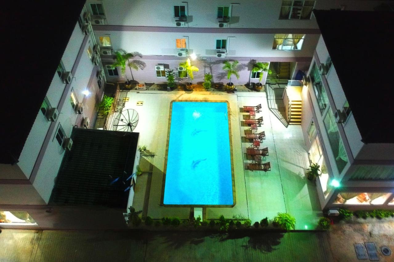 Shwe Poe Eain Hotel New Bagan Buitenkant foto