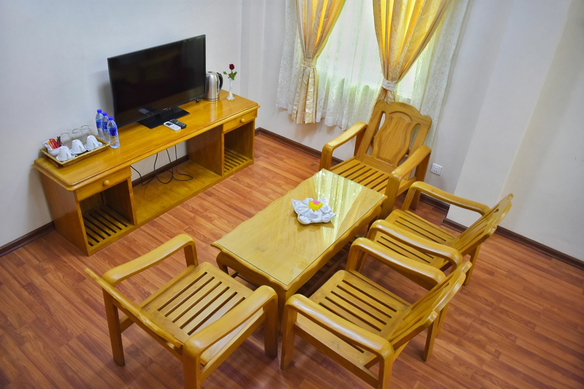 Shwe Poe Eain Hotel New Bagan Buitenkant foto