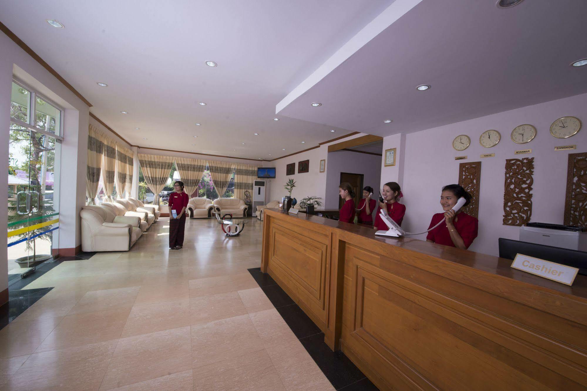 Shwe Poe Eain Hotel New Bagan Buitenkant foto
